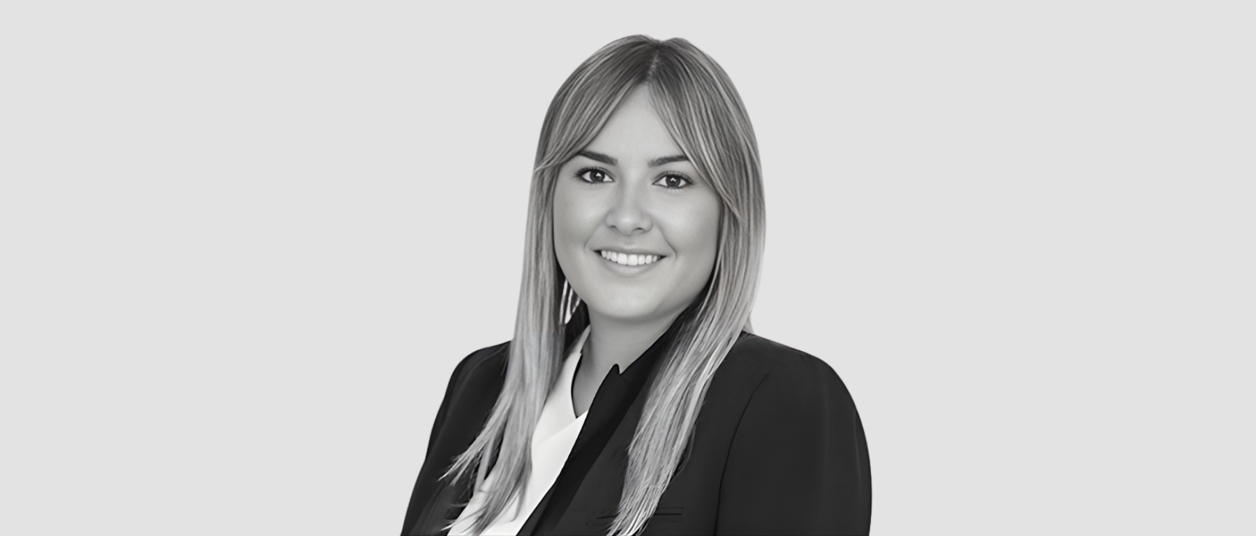 Claudia Cascant-Asociada Senior-Fiscal-Valencia